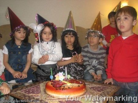 روژین جونم با دوست های گلش