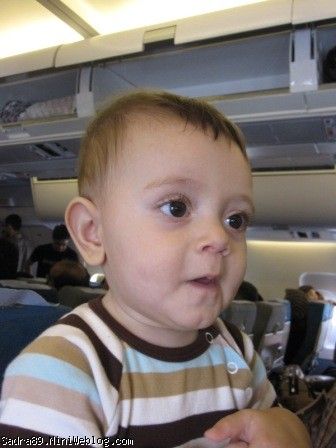 محمدصدرا در هواپیما