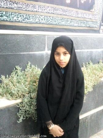 قربونت برم مامانی هرچی من از چادر فراریم شما عاشق چادر پوشیدنی گلم