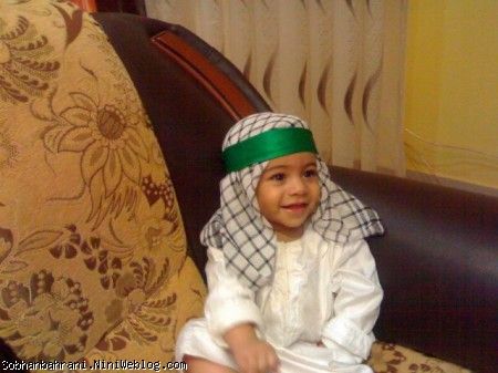 کلاه پوشیدن سبحان